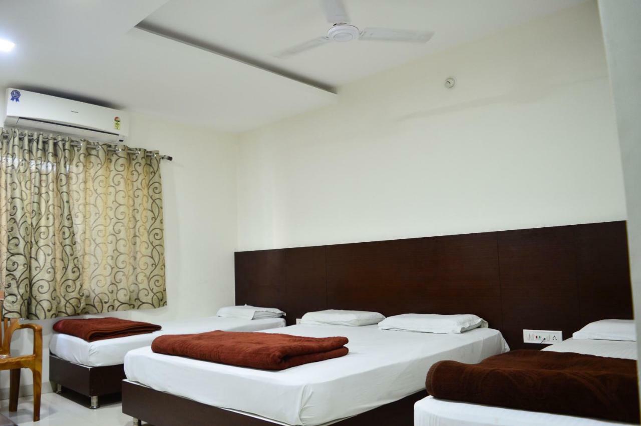 Hotel Maheshwari Avenue Ujjain Eksteriør bilde