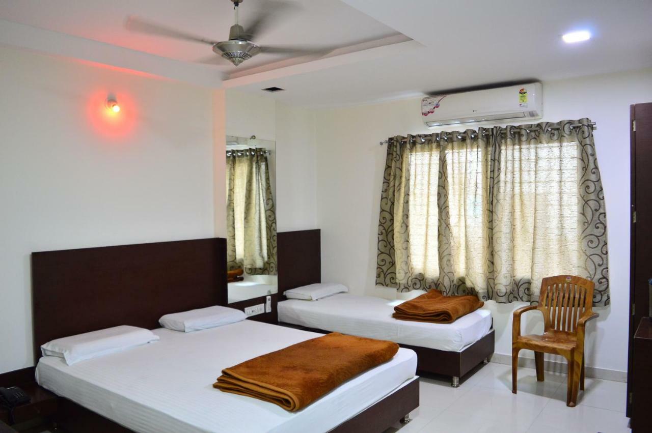 Hotel Maheshwari Avenue Ujjain Eksteriør bilde